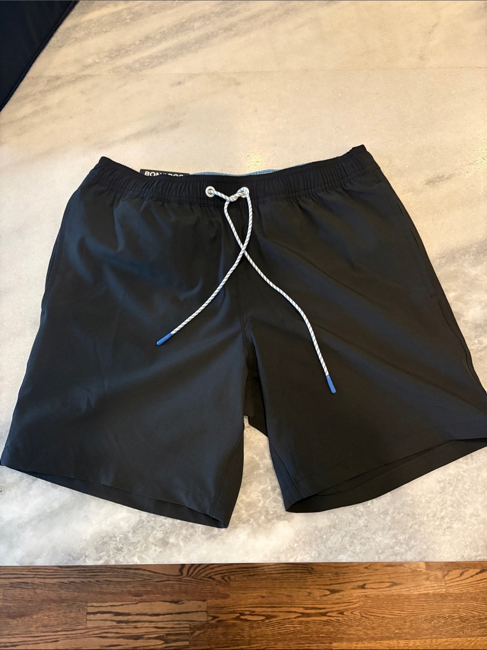 Bonobos Men's Black Swim Shorts 7 inch seam size Small or Medium